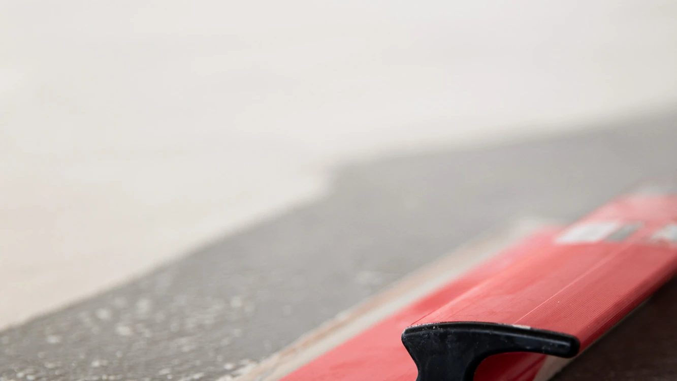 Microcement applying