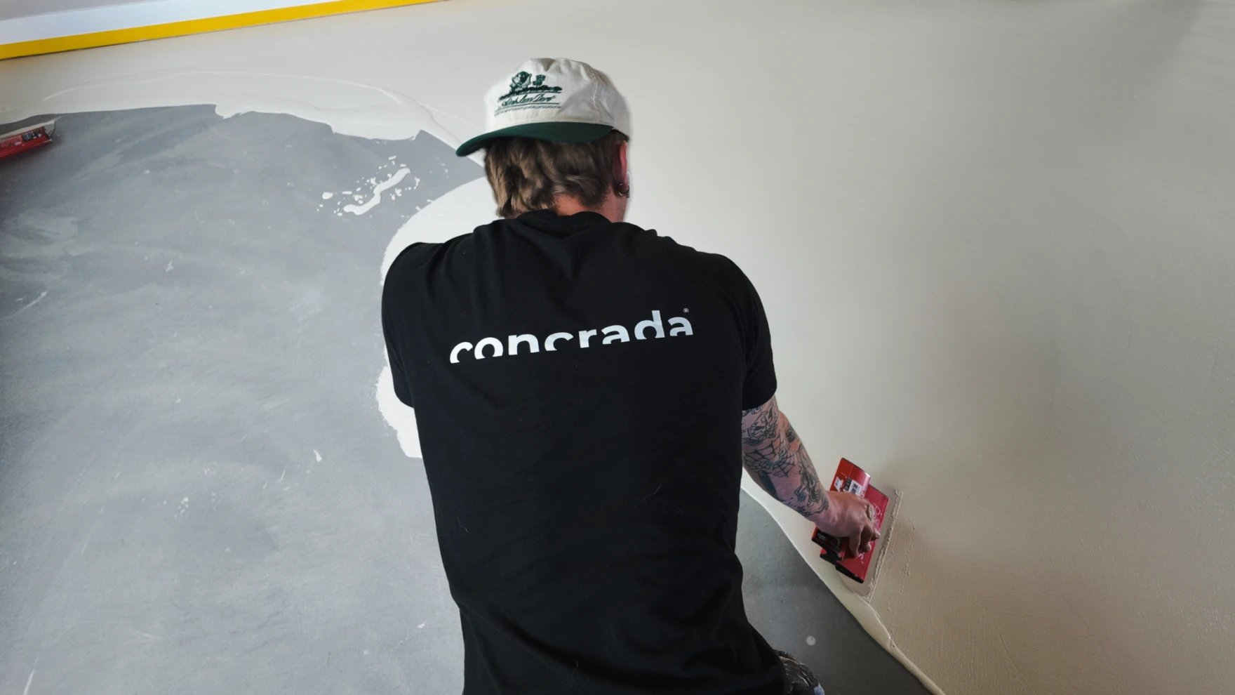 Concrada Applying