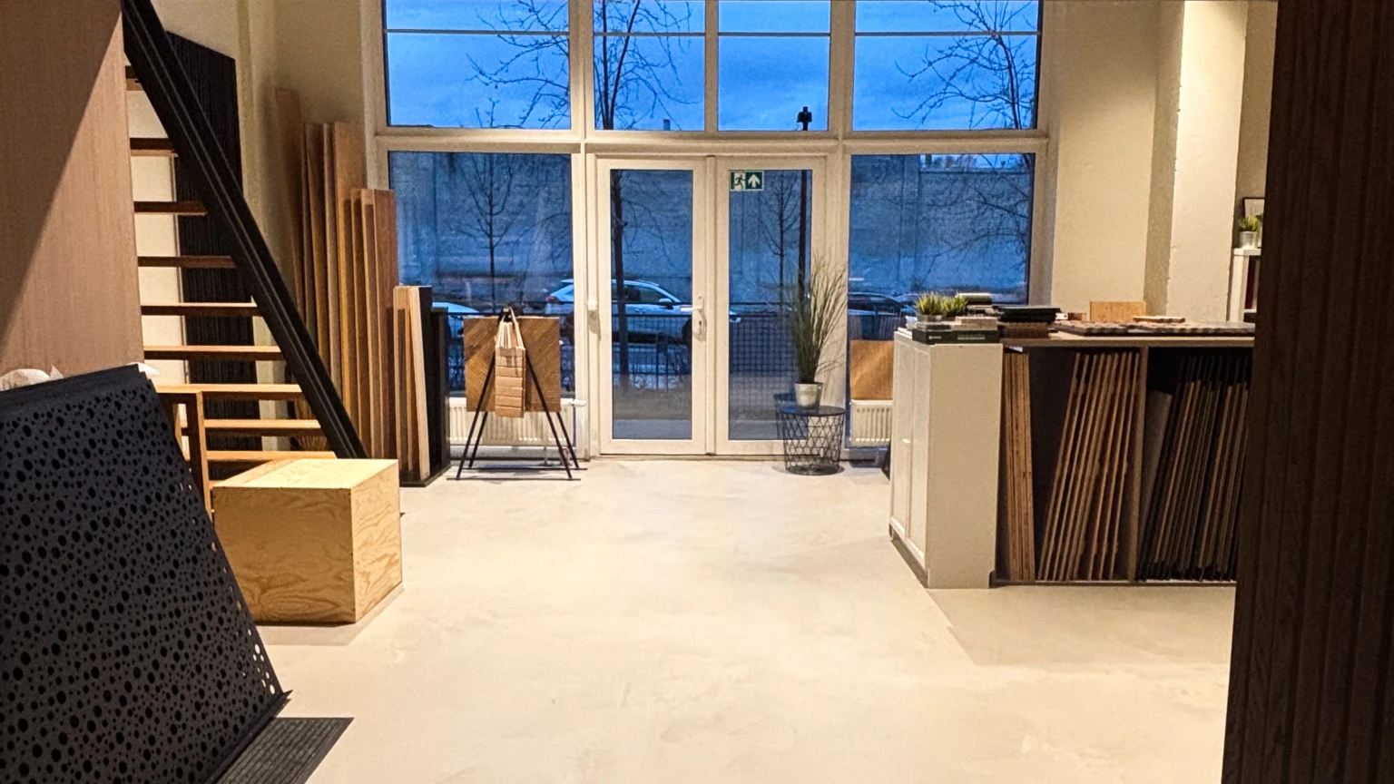 SA Lithuania Showroom 5