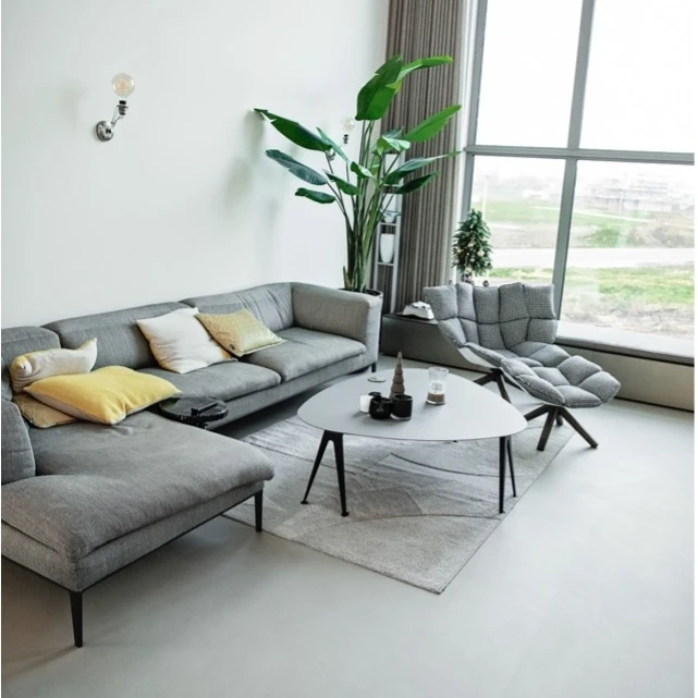 Woonkamer met microcement